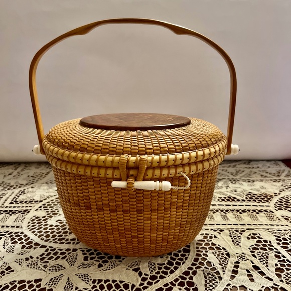 Martin Brown Accents Martin Brown Nantucket Friendship Basket